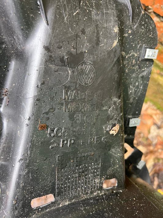 Pare boue avant gauche Volkswagen beetle 5c5