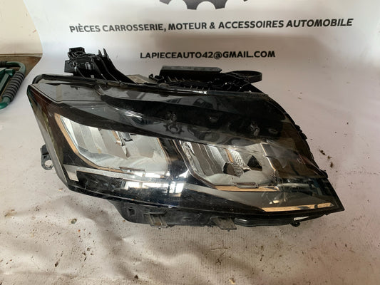 Phare avant droit Peugeot 308 3 (III) T10