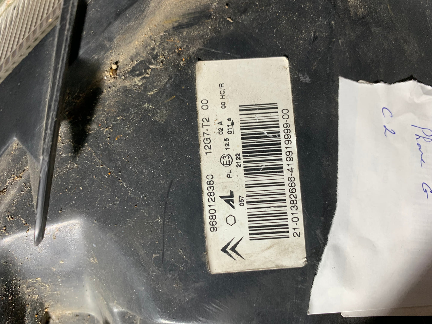 Phare avant gauche Citroën C2