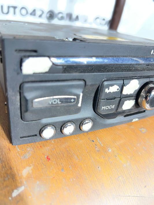 Autoradio Peugeot Citroën RNEG