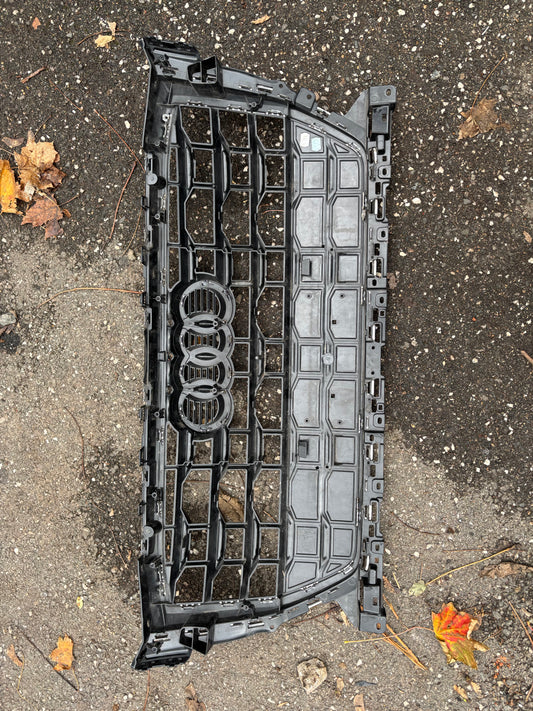 Calandre Audi Q2 (81A)