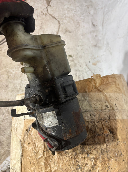 Pompe de direction assistée Renault Clio 2 / Kangoo