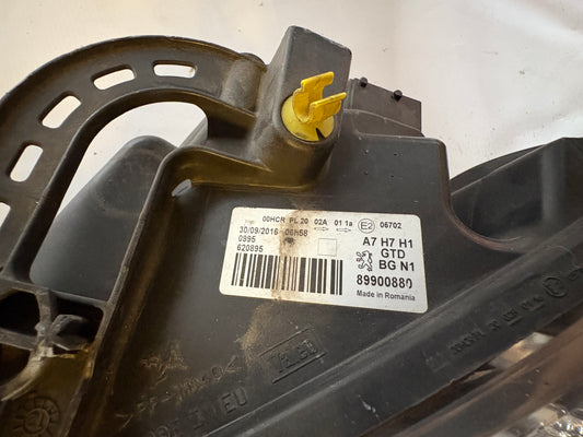 Phare avant gauche Peugeot 207