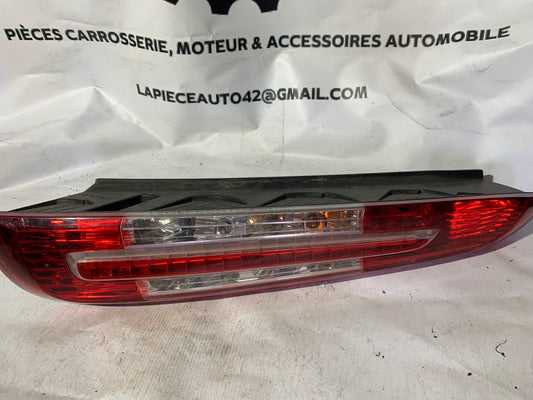 Feu arrière droit Ford CMAX 1 LED