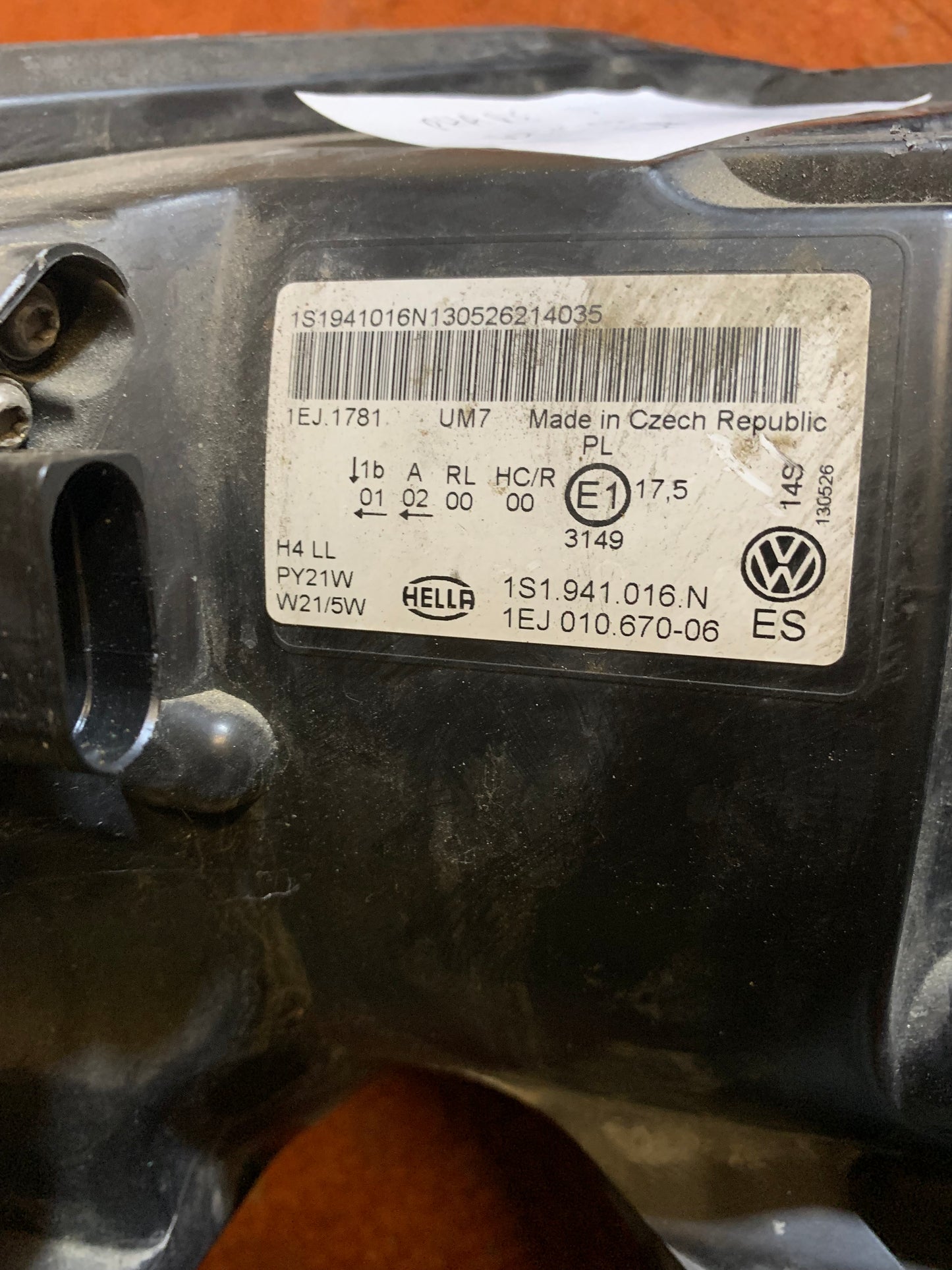 Phare avant droit Volkswagen Up