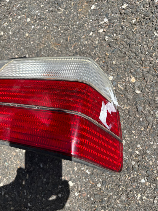 Feux arrière droit BMW E36