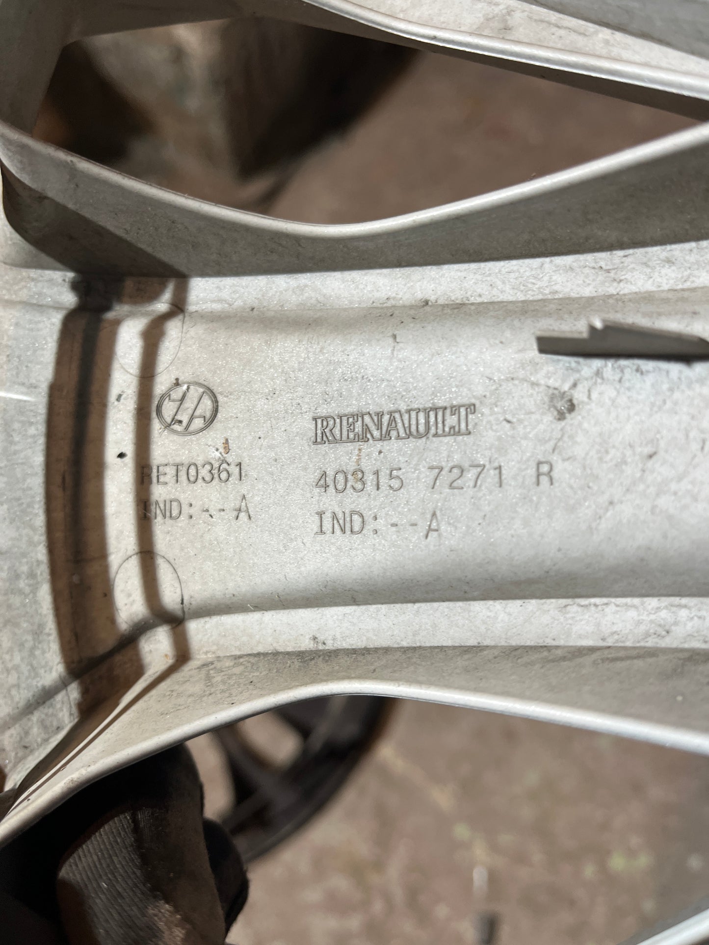 Enjoliveurs Renault 15 pouces