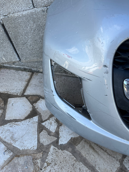 Pare choc AV gris 521190H090 Peugeot 107 Phase 1