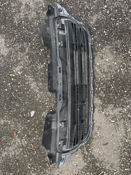 Calandre Peugeot 108