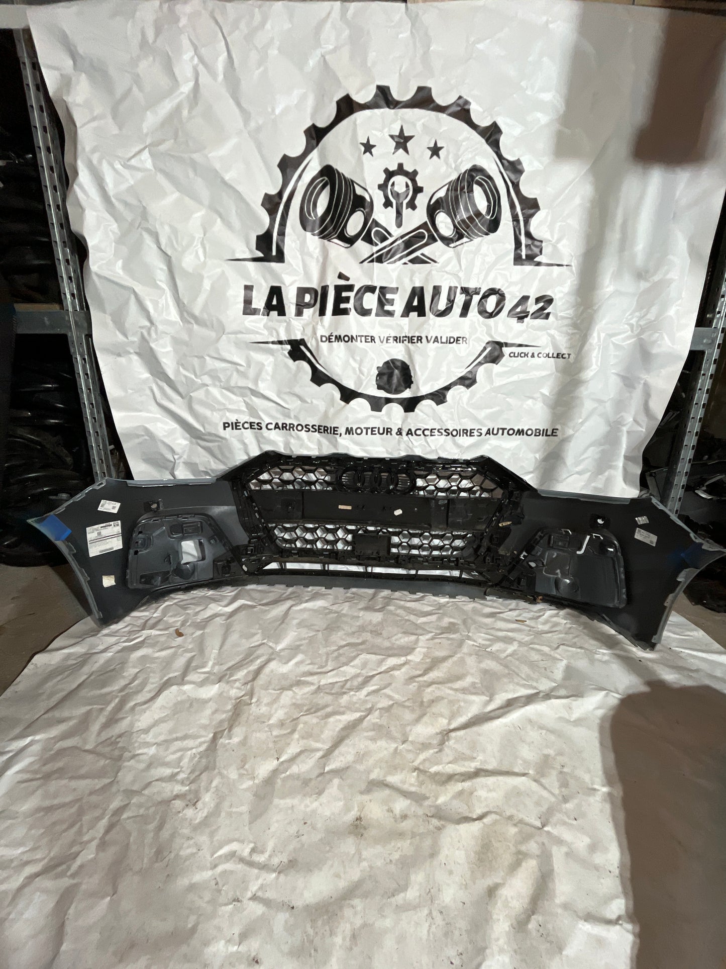 Pare choc Audi A1 (2) 82A