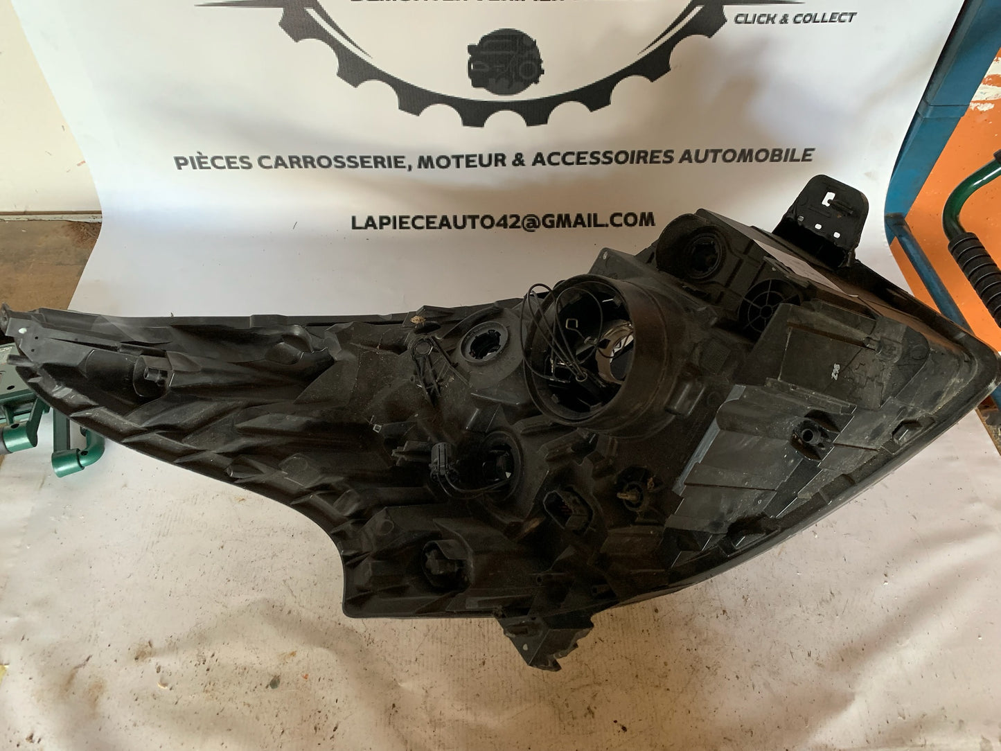 Phare avant gauche Renault Trafic 3 phase 1