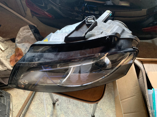 Phare avant gauche Audi A3 S3 8P phase 2 XÉNON