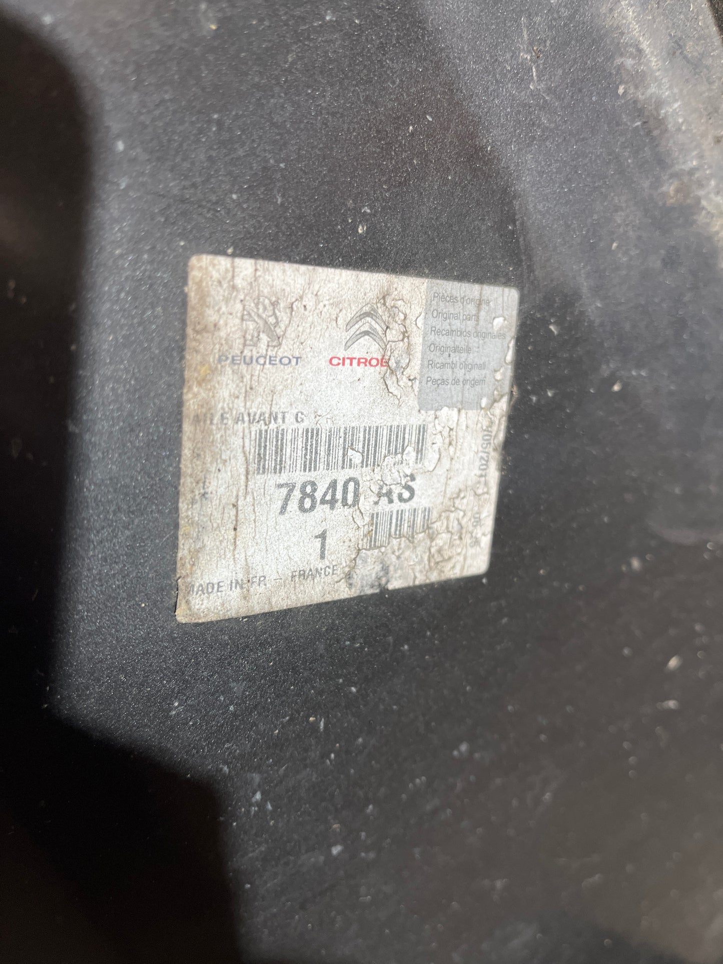 Aile gauche Citroen C4 2 (b7)