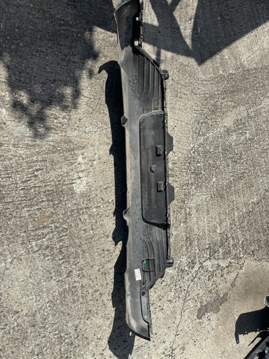 Diffuseur de pare choc arrière Renault Clio 4 noir
