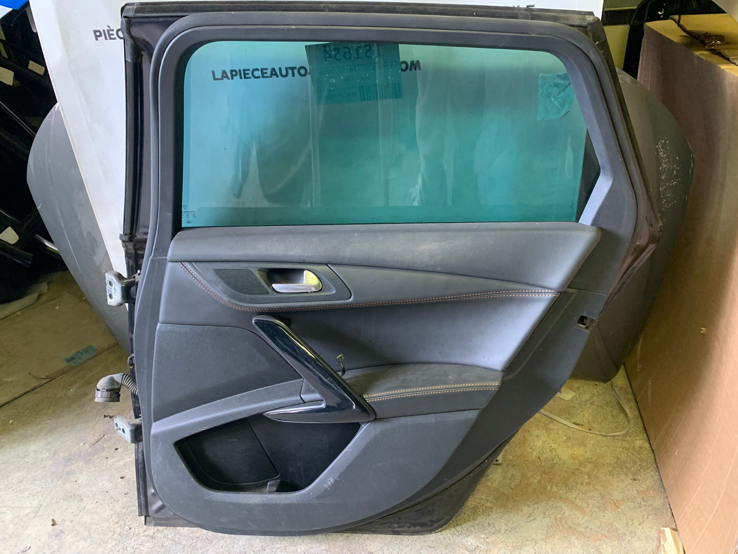 Portière arrière droite Peugeot 508 1 sw