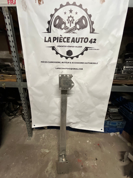 Renfort avant Citroen C4 2 (B7) ou ds4