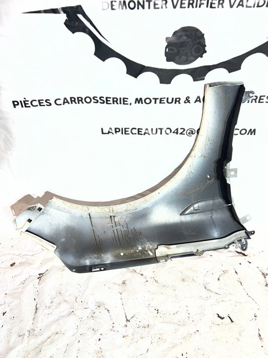 Aile avant gauche Renault Mégane 4 blanche