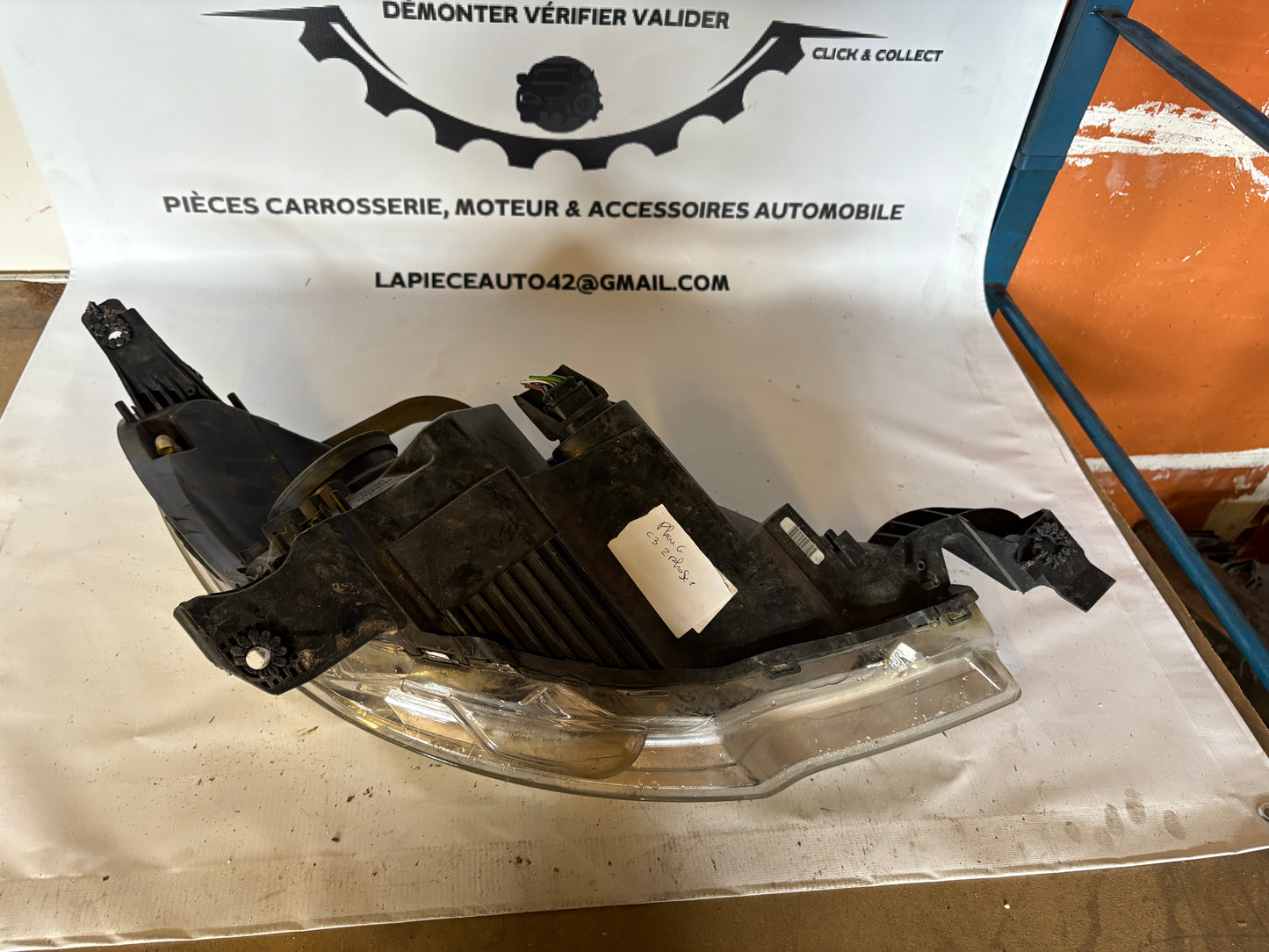Phare avant gauche Citroën C3 MK 2 (phase 2)