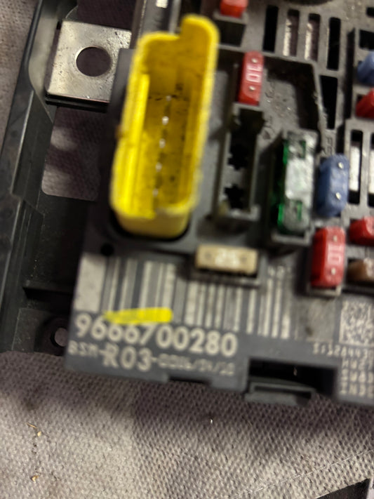BSM R03 9666700280 PSA C4 /C8 / 307 / 308 / 607