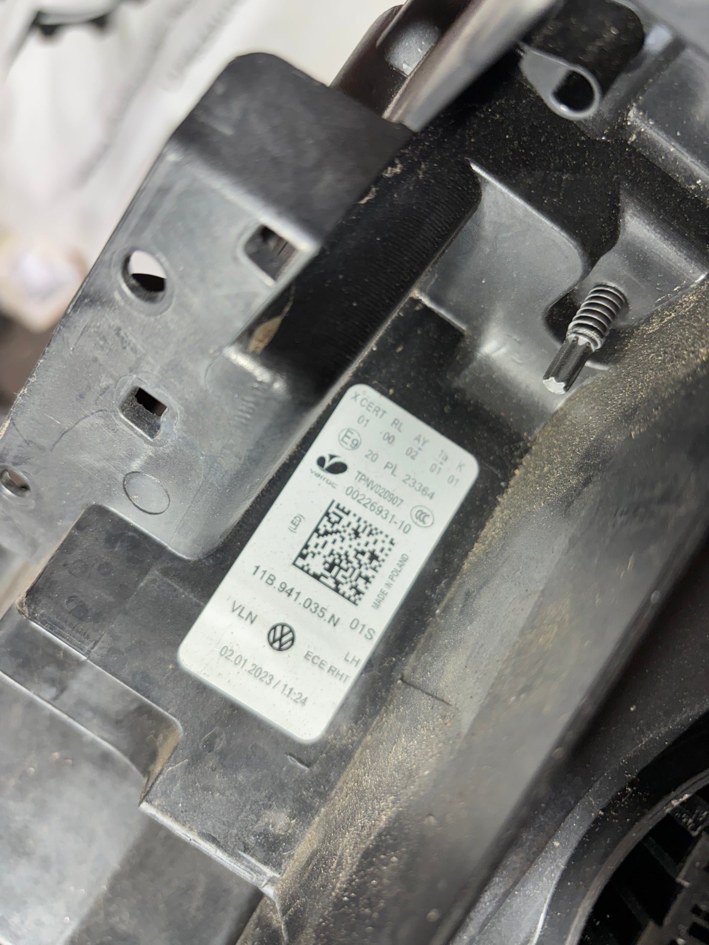 Phare avant gauche Volkswagen ID4 LED