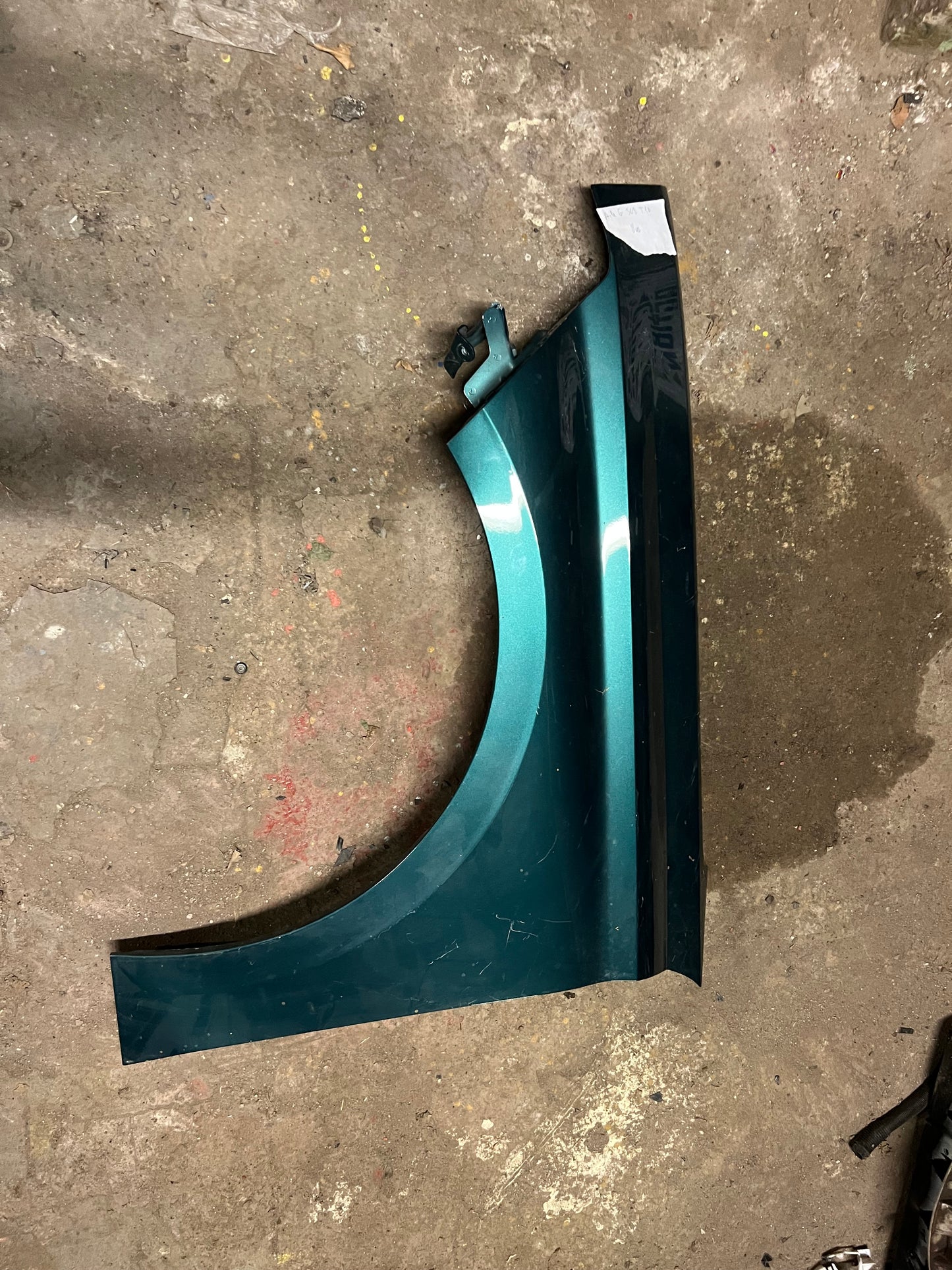 Aile Gauche Peugeot 308 t10 VERT
