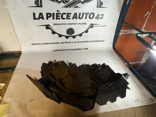 Phare avant gauche Renault Scenic 2 phase 2 fond noir