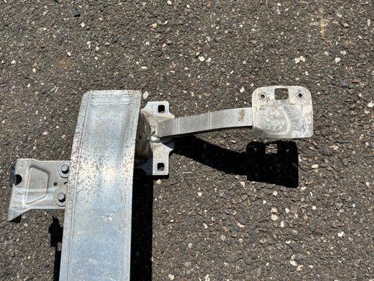 Traverse de pare choc avant Citroën C3 2024