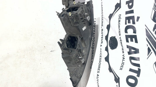 Phare avant gauche Audi A1