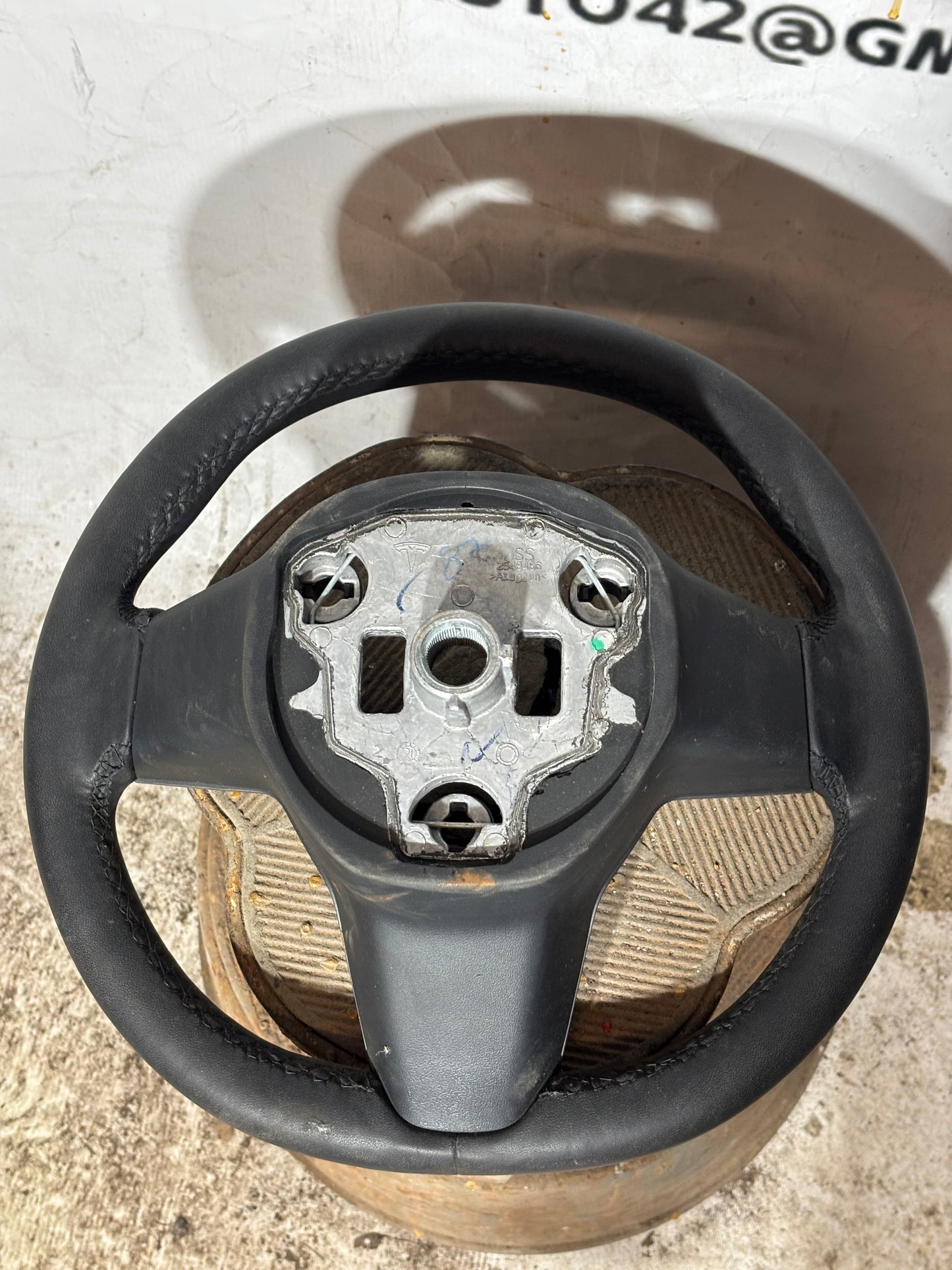 Volant Tesla Model 3