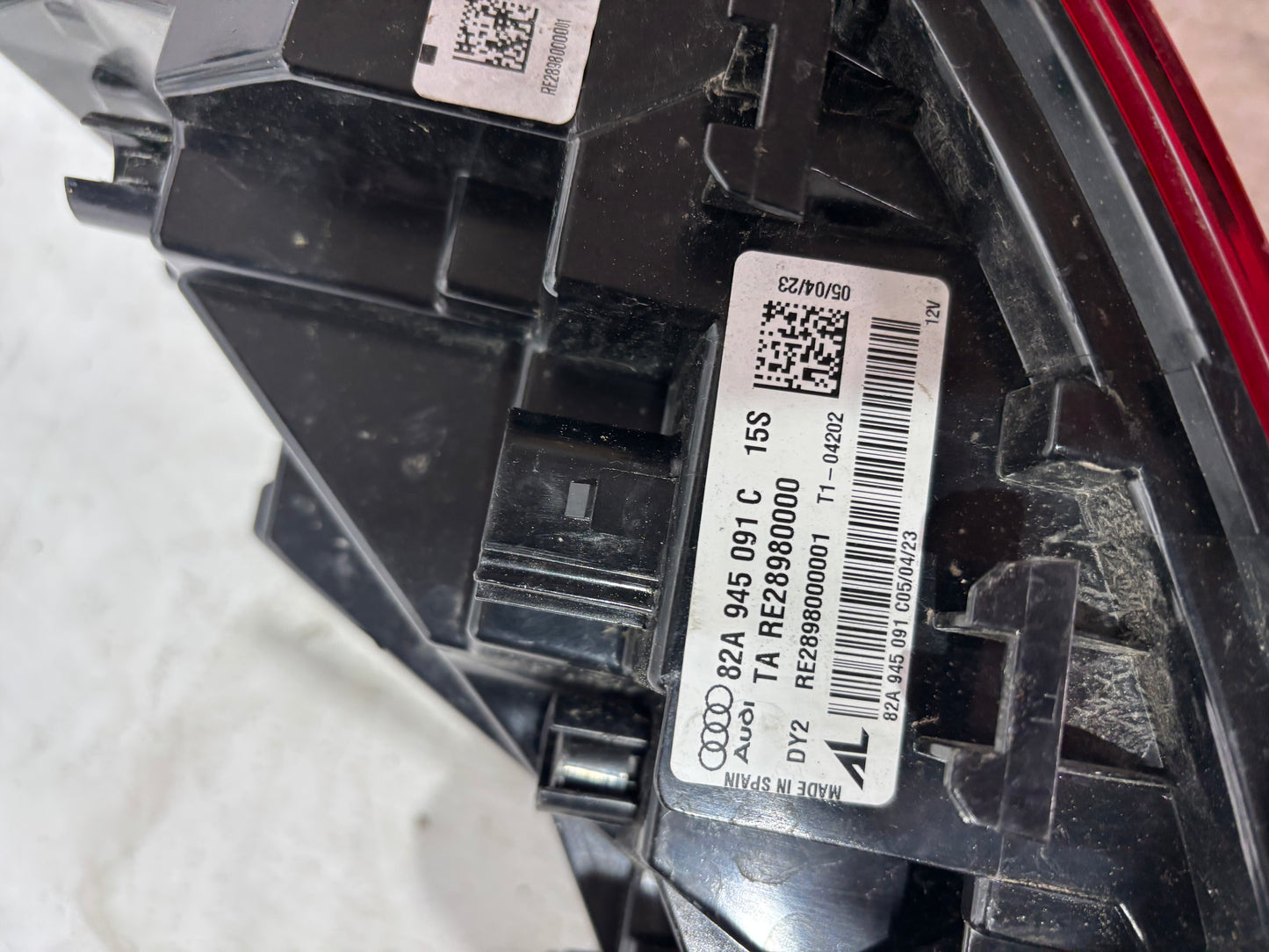 Feux arrière gauche Audi A1 (82A)