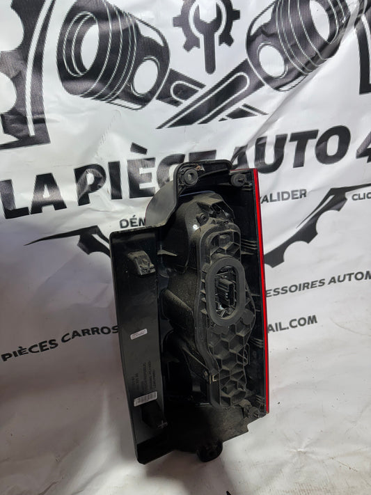 Feux arrière gauche Peugeot Expert 3 / Opel Zafira / Citroën Jumpy 3