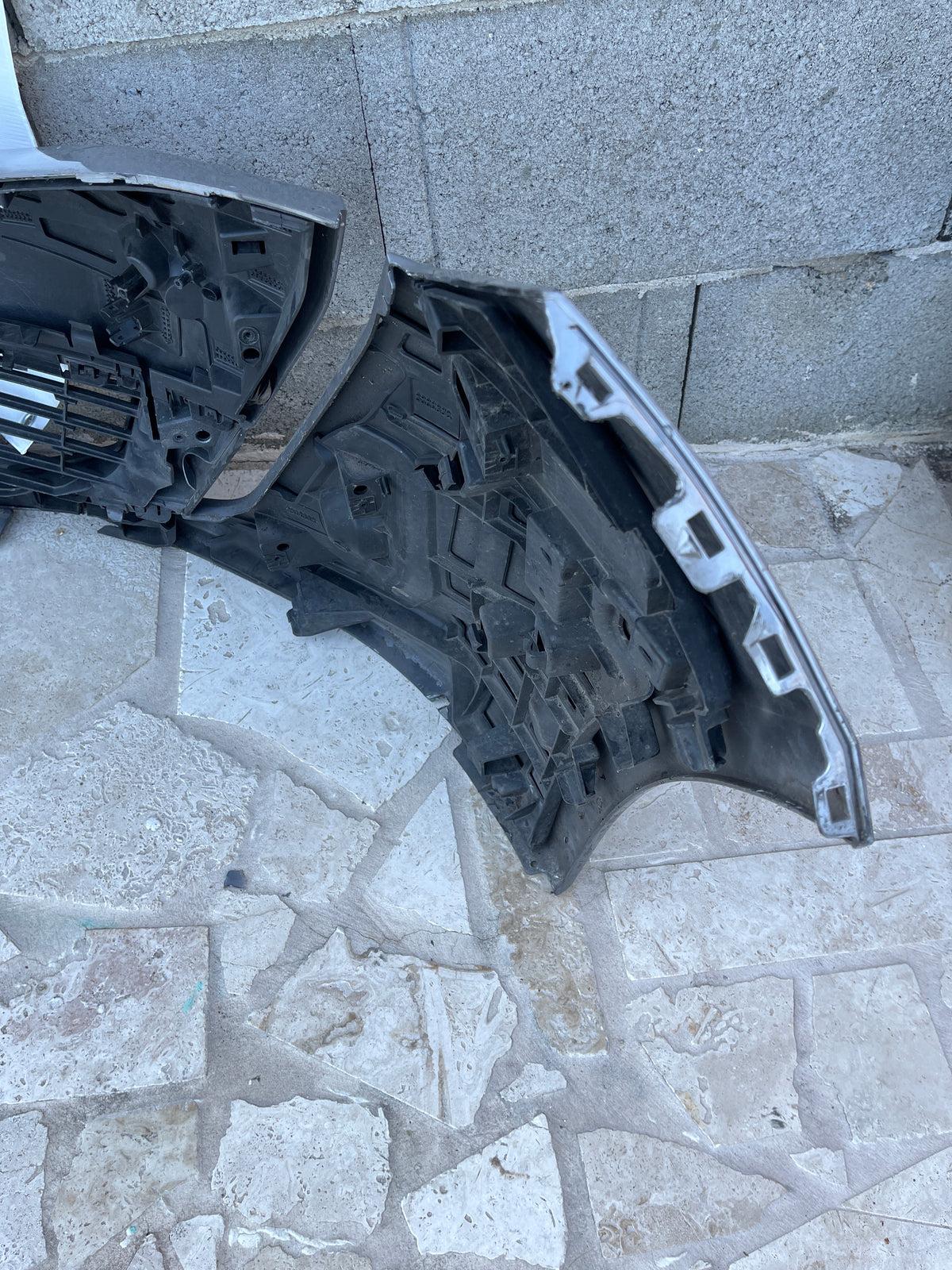 Pare choc AV gris foncé Peugeot 508 2