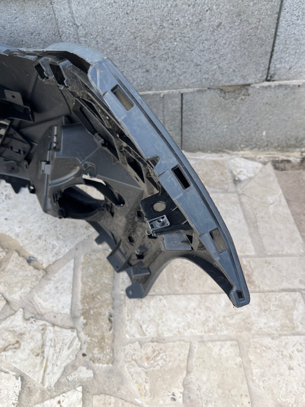 Pare choc avant neuf Renault Scenic 3 phase 1