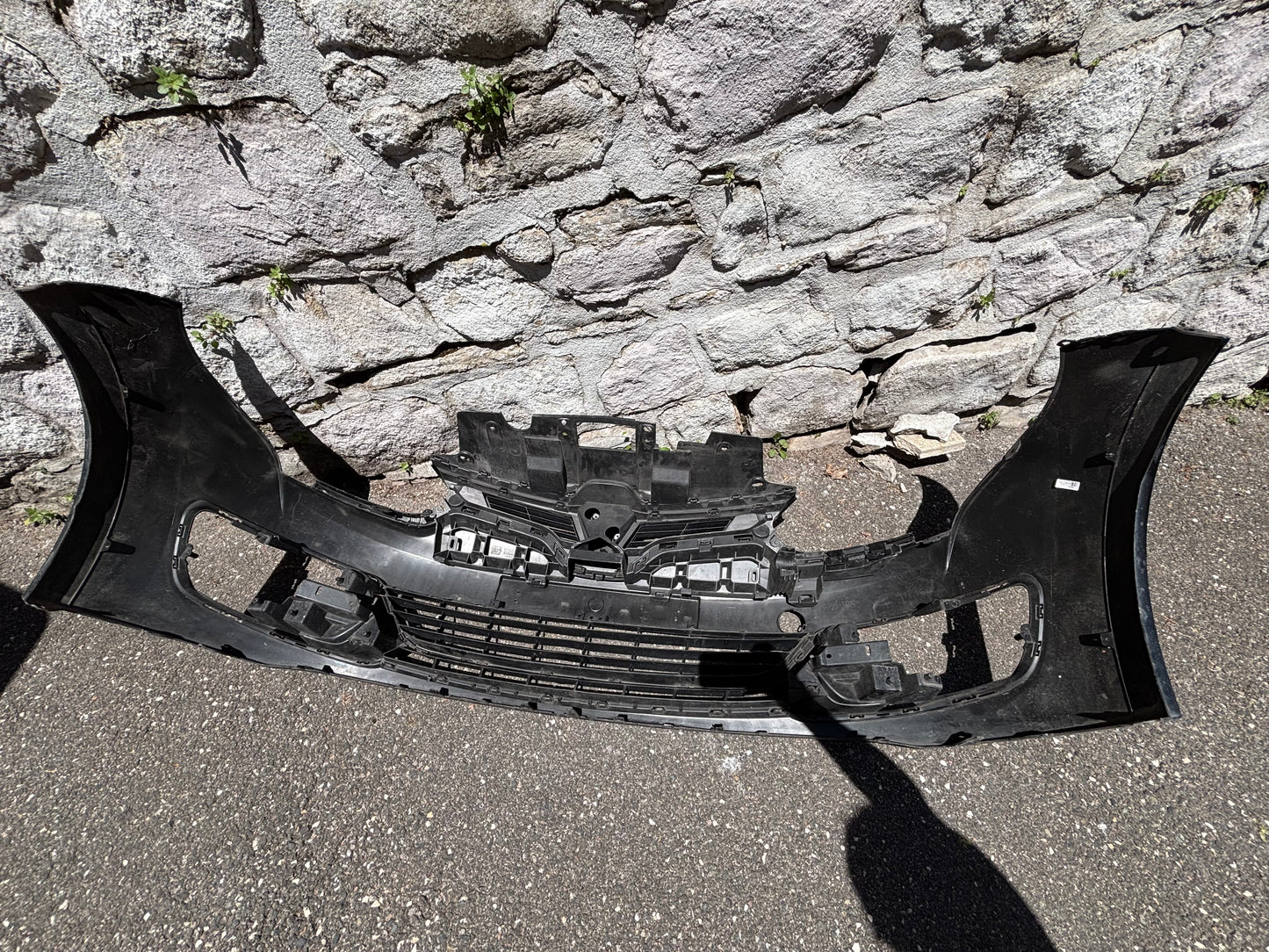 Pare choc avant Renault Megane 3 noir