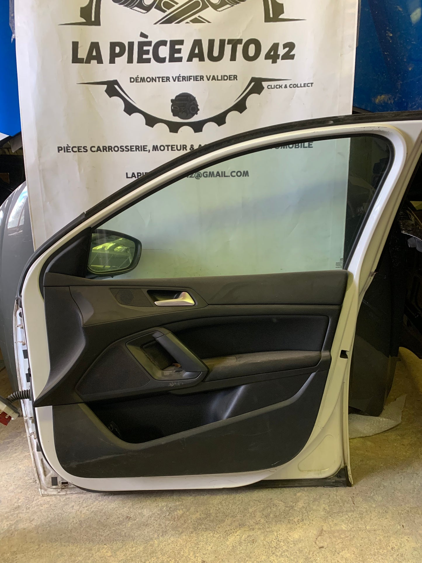Portiere avant droite Peugeot 308 T9