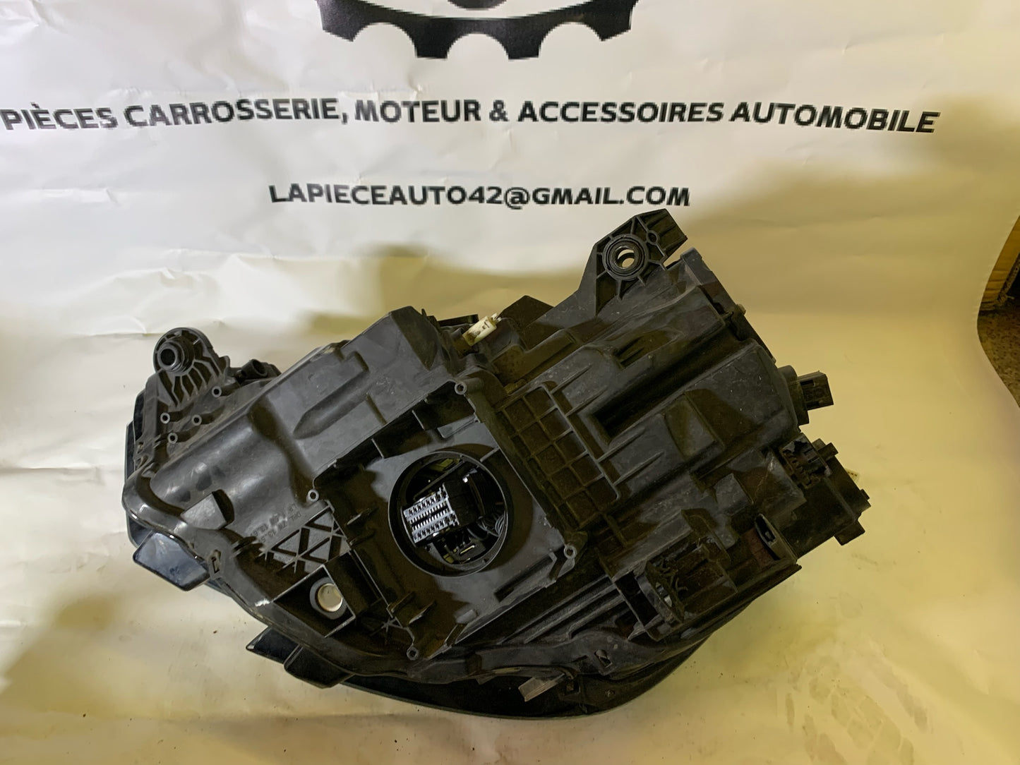 Phare avant droit Audi A3 8V Xenon LED