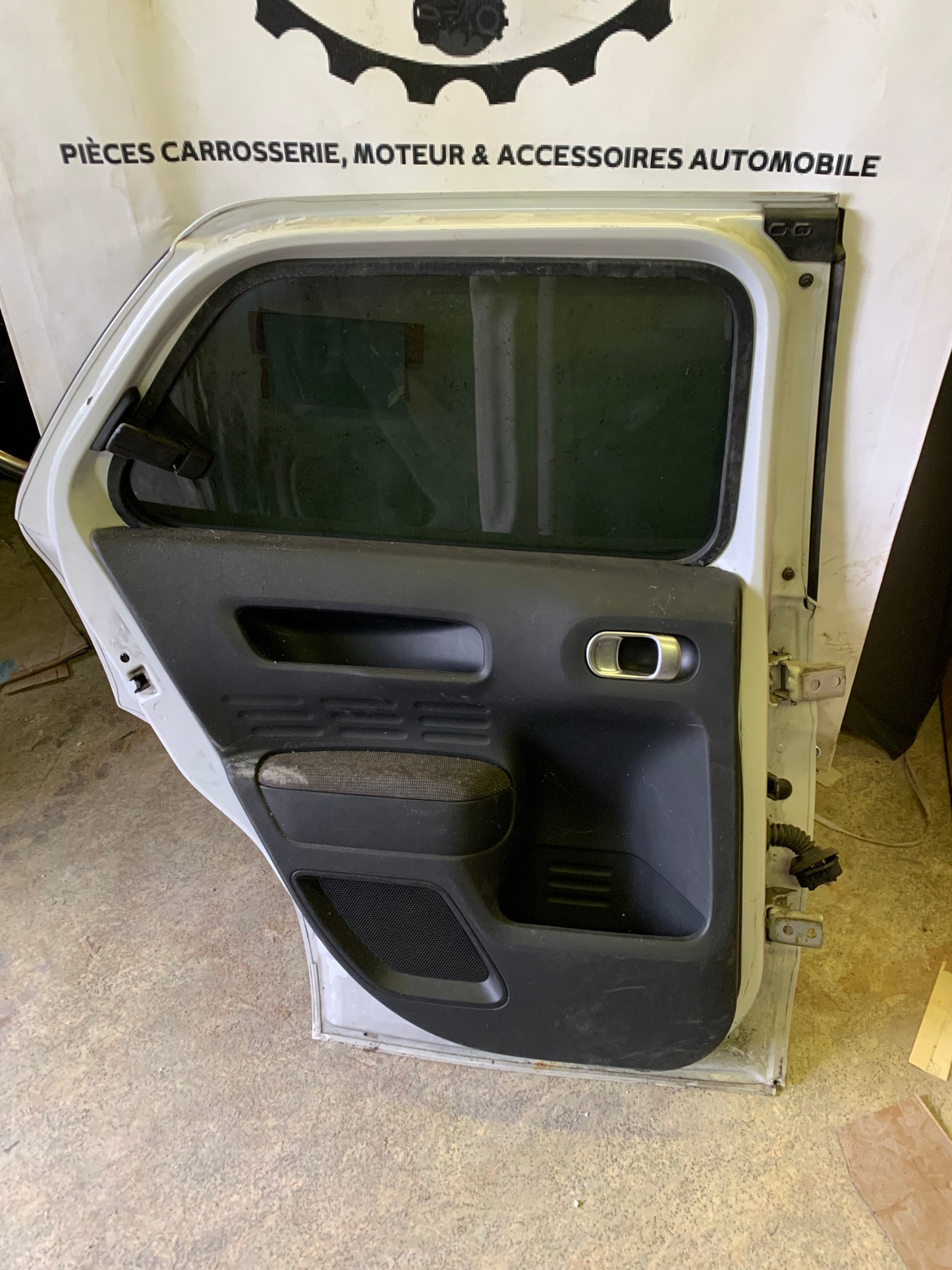 Porte arrière gauche Citroën C4 gauche