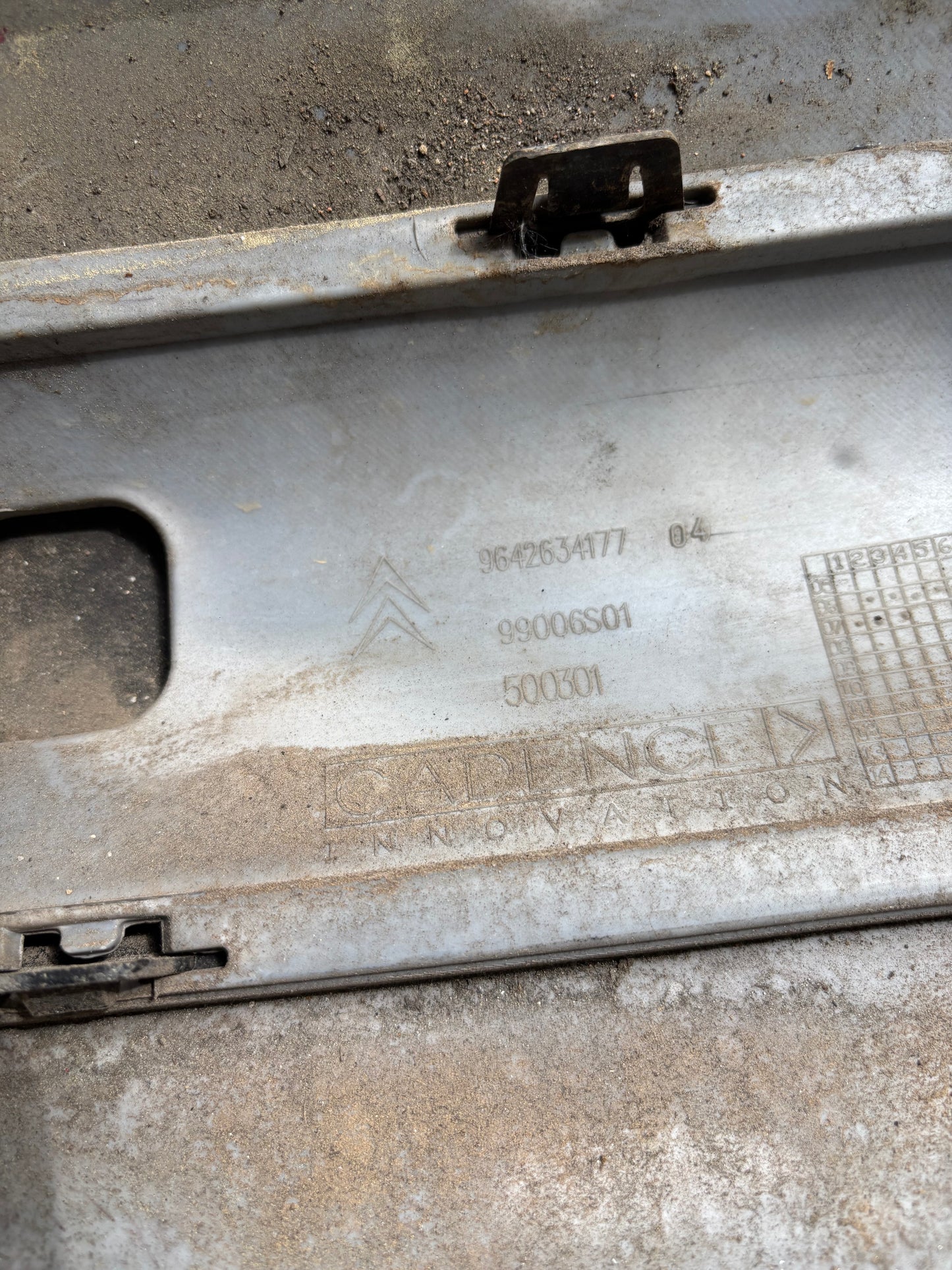 Pare choc arrière Citroën C3 1 rouge