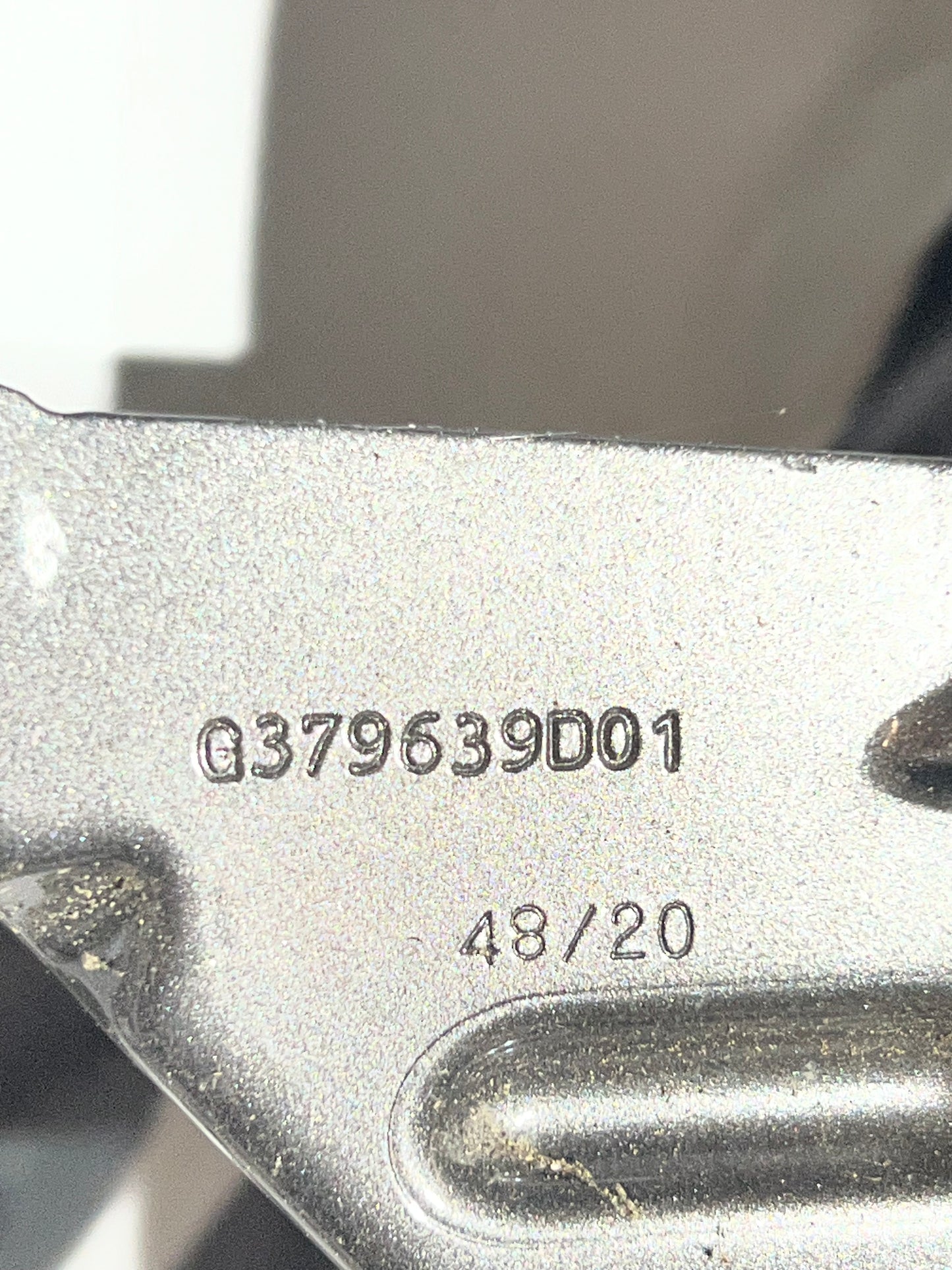 Aile avant gauche 3008 2 Gris