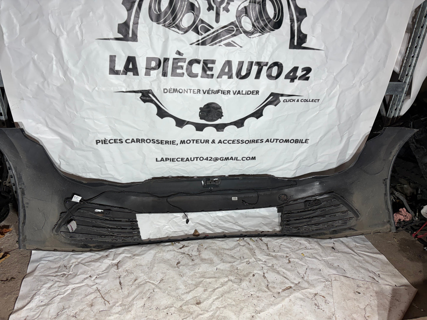 Pare choc avant Volkswagen Golf 8