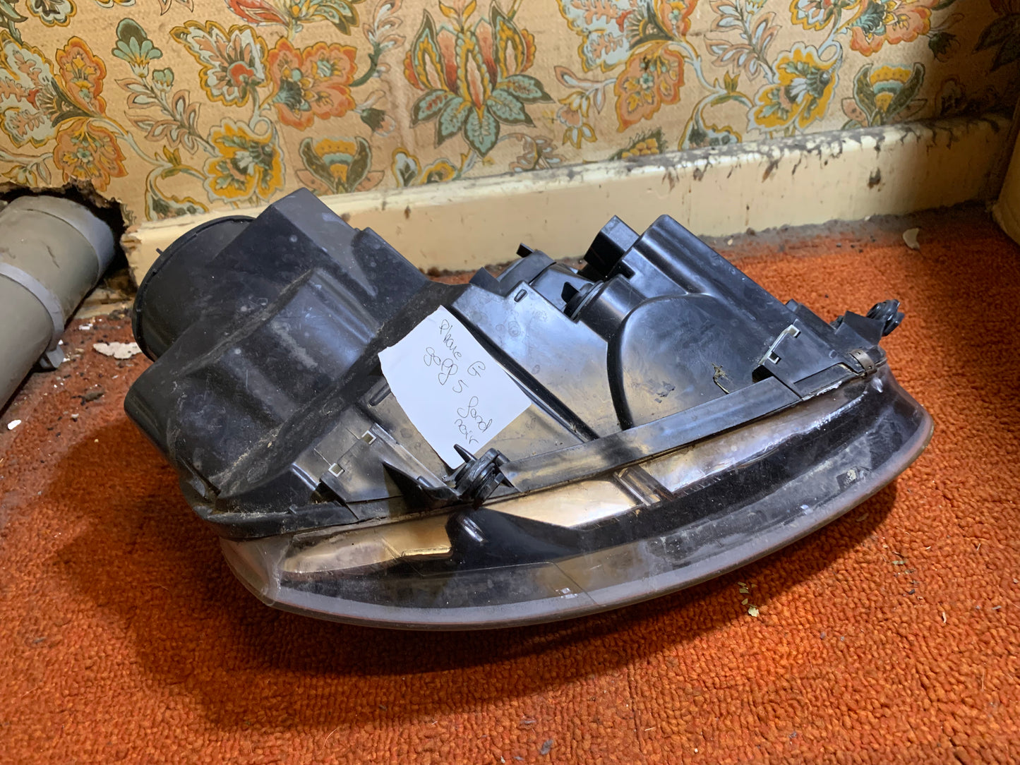 Phare avant gauche Volkswagen Golf 5 fond noir