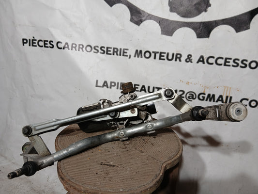 Moteur essuie glace Clio 4