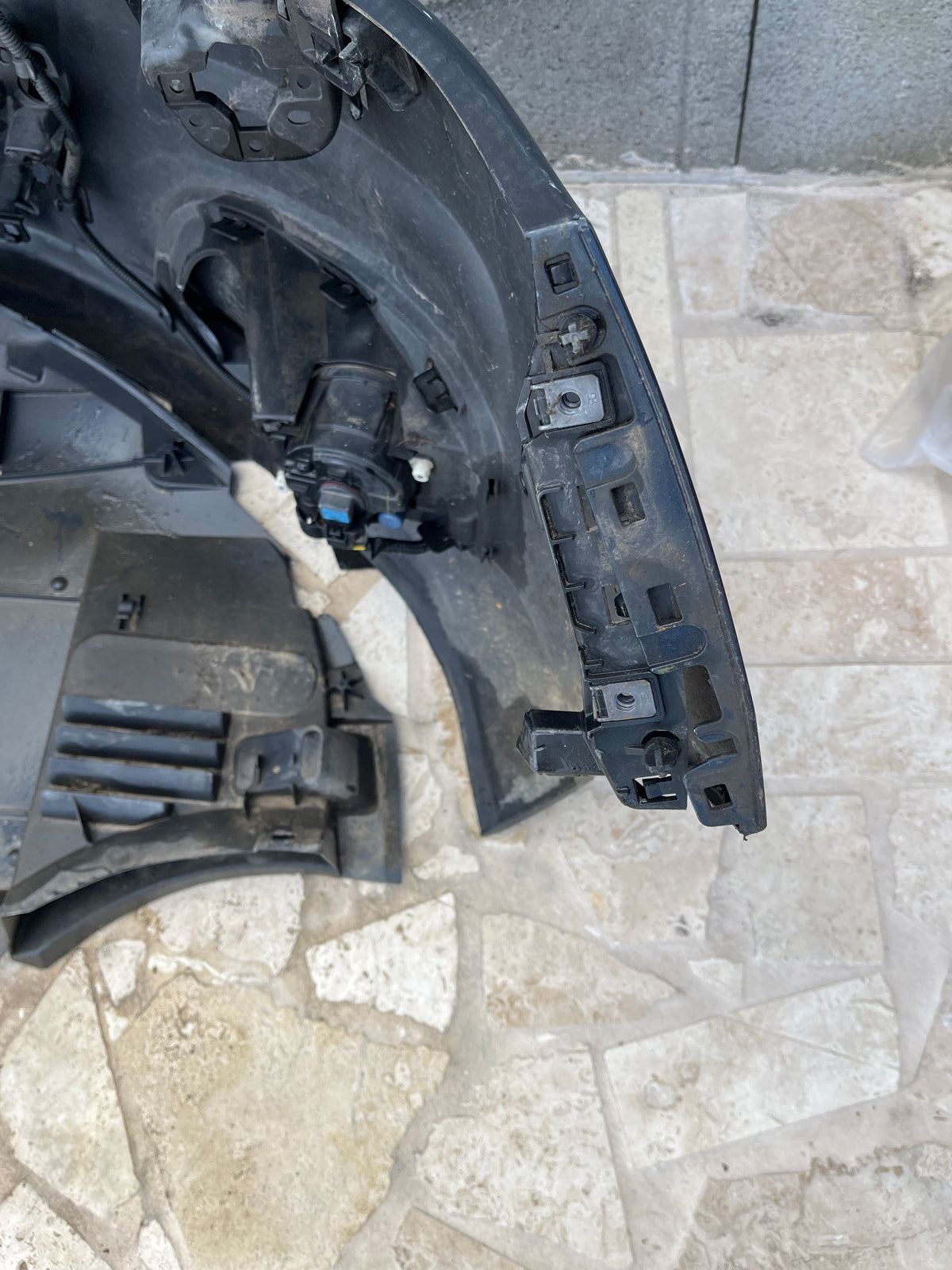 Pare choc AV vert 9676285080A-01 Citroen C4 2 B7