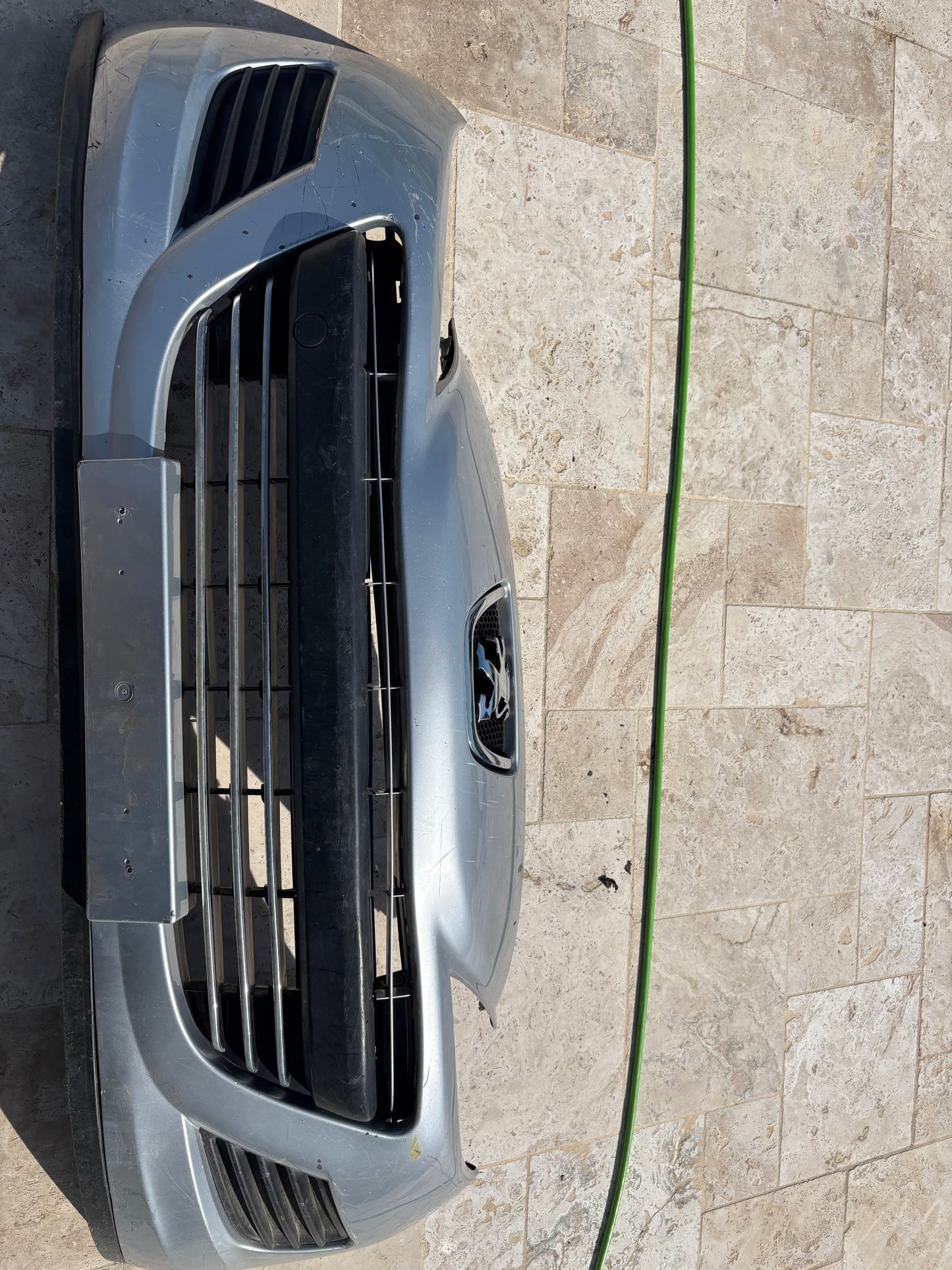 Pare choc avant Peugeot 207 gris