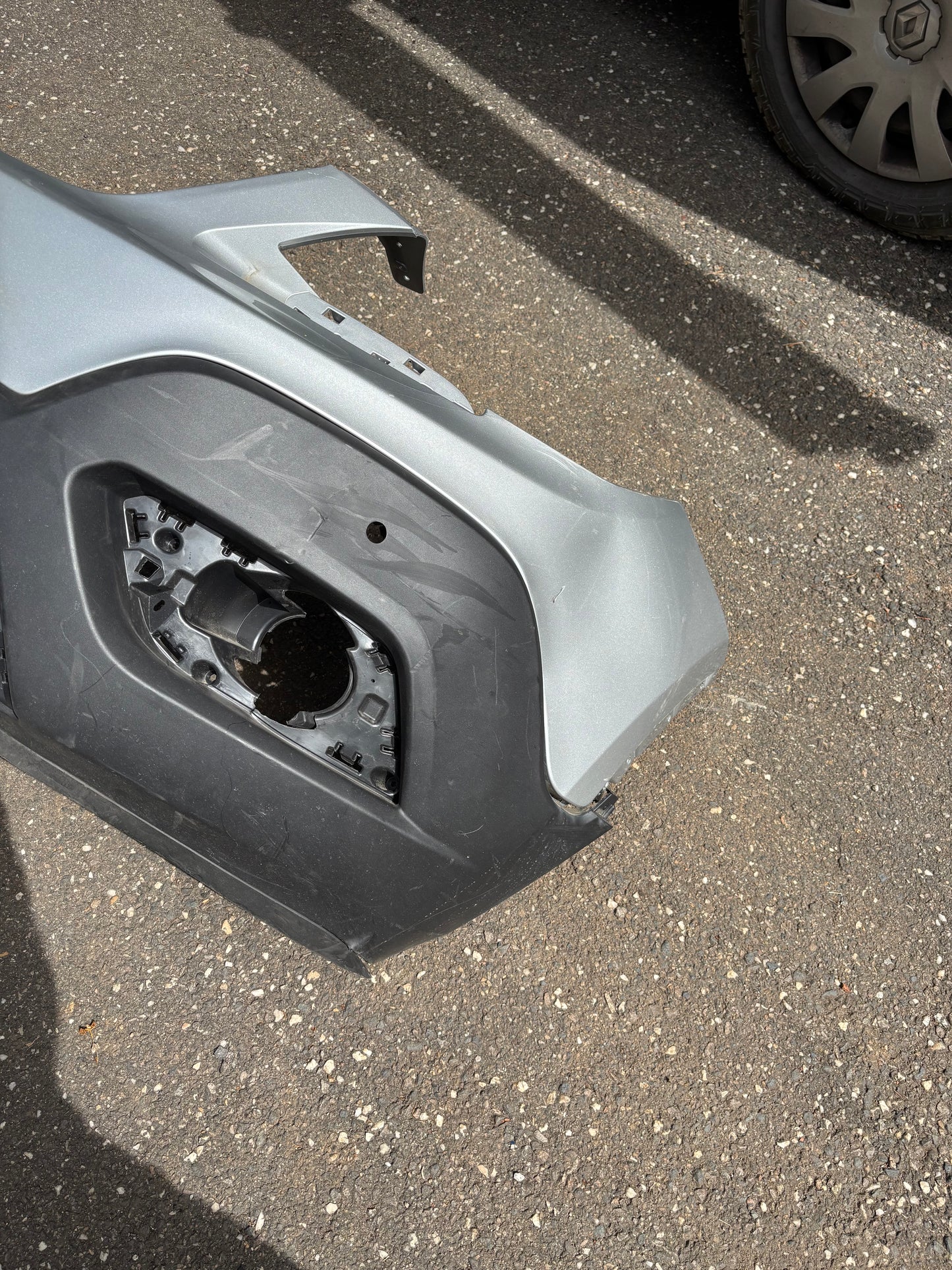 Pare choc avant Opel Mokka 1 gris