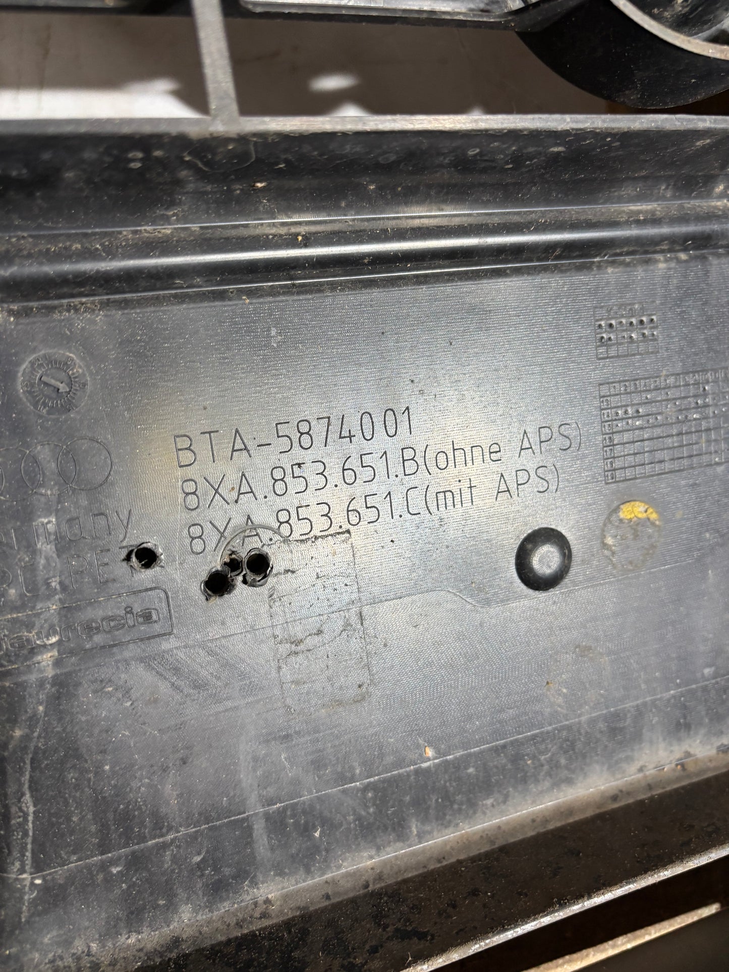 Calandre Audi A1 / 8XA853651