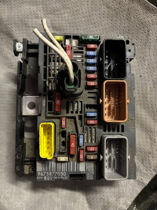 BSM R01 9675877080 PSA C4 1 / C4 2 / C4 Picasso