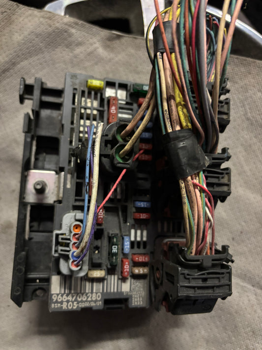 BSM R05 9664706280 Berlingo 3 / C4 / C8 / Jumpy 3 / 307 / 308 / 807 / Partner 3 / Expert 3