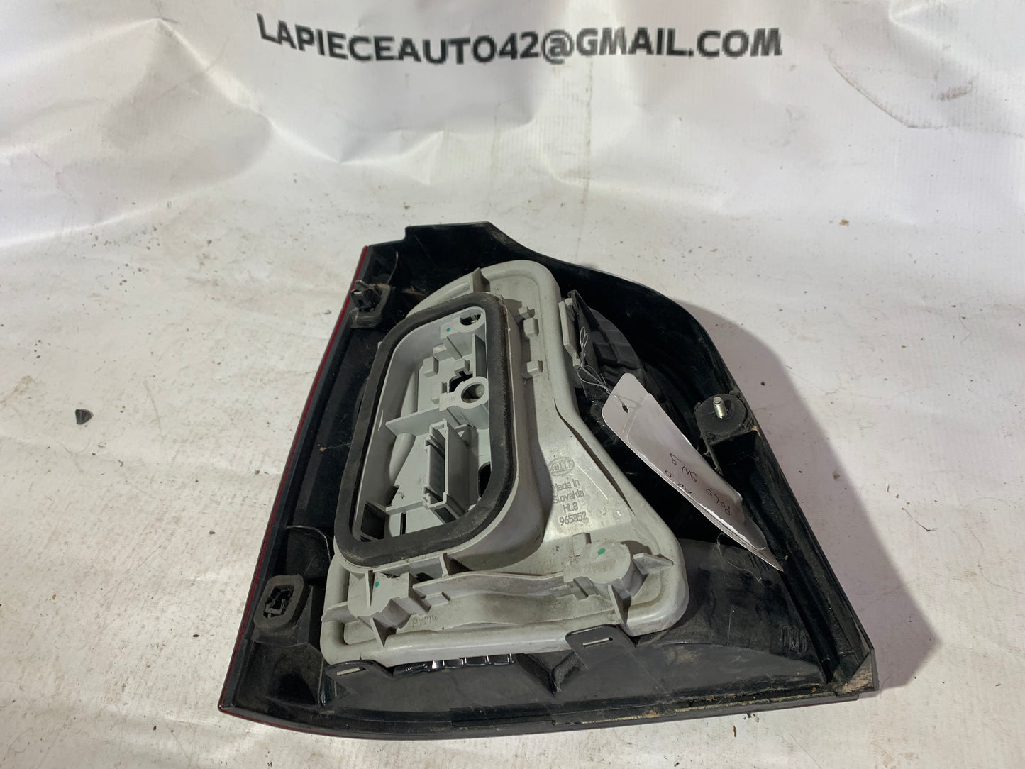 Feu arrière droit Volkswagen polo 4 phase 2 9N3