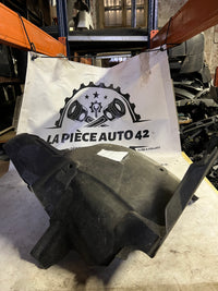 Pare boue avant droit Mercedes class c (w204)